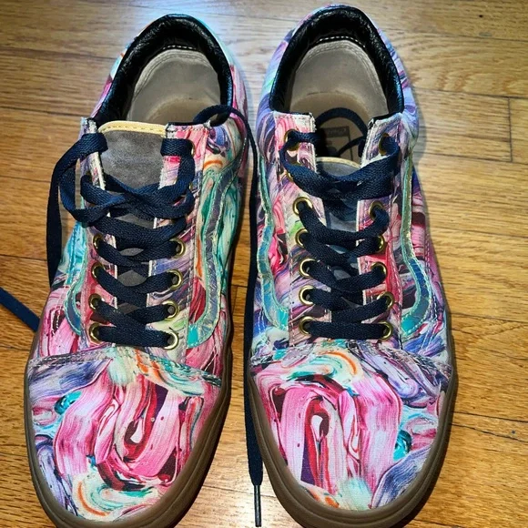 Custom Old Skool Vans!! - Picture 2 of 5